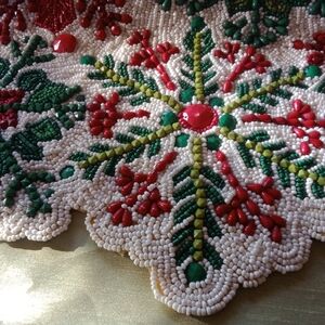 Handcrafted Christmas Beaded Floral Table Runner vintage 36" x 15"